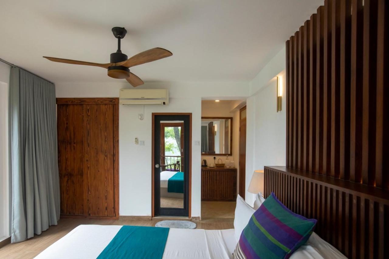 Hotel Birds Park Polgahawela Wadakada Esterno foto